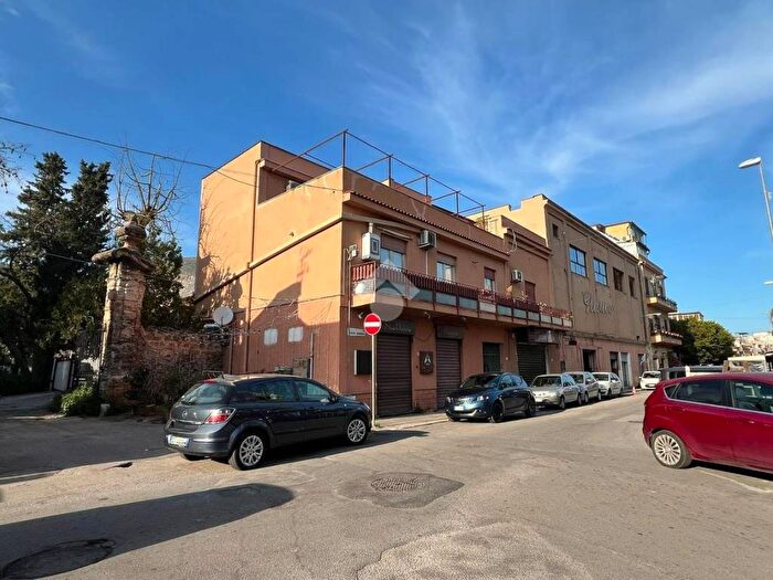 Appartamento bilocale in affitto in Via Lorenzo Iandolino, Mondello Valdesi, Palermo