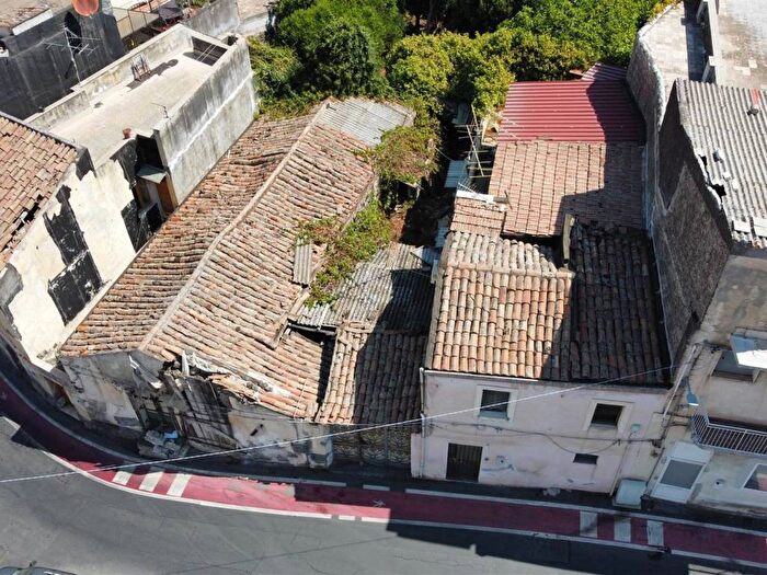 Casa in vendita in via del santuario, Valverde