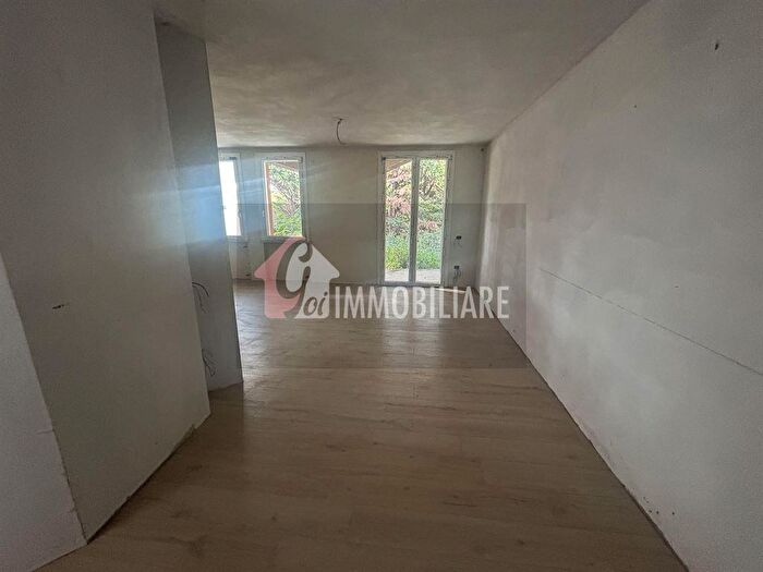 Casa con 7 locali in vendita in Via Bardelle, Piadena Drizzona