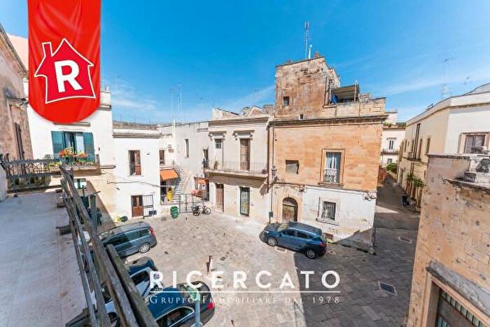 Case in Vendita e in Affitto - 2