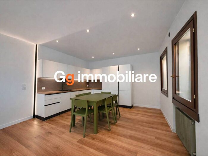 Appartamento bilocale in affitto in Via Roma, Castelfranco Veneto