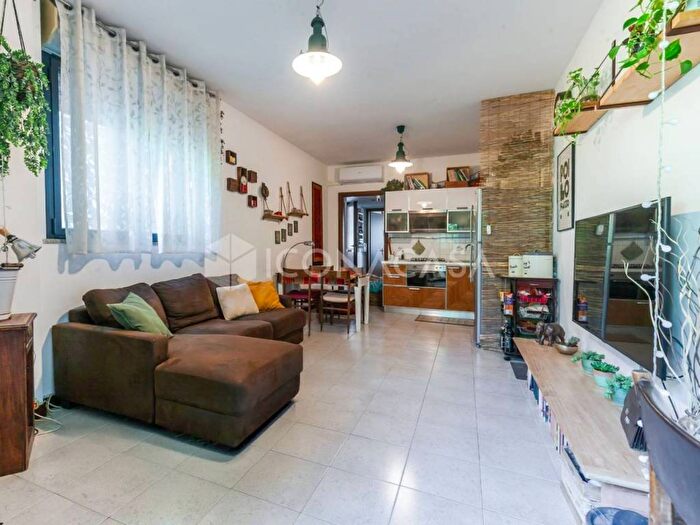Appartamento bilocale in affitto in Via Carolina Invernizio, Vialba, Milano