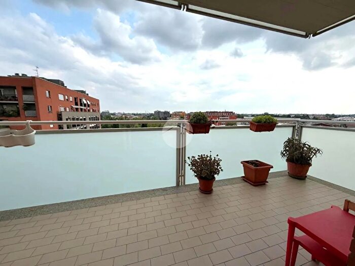 Appartamento trilocale in vendita in Via Guglielmo Pepe, Paderno Dugnano