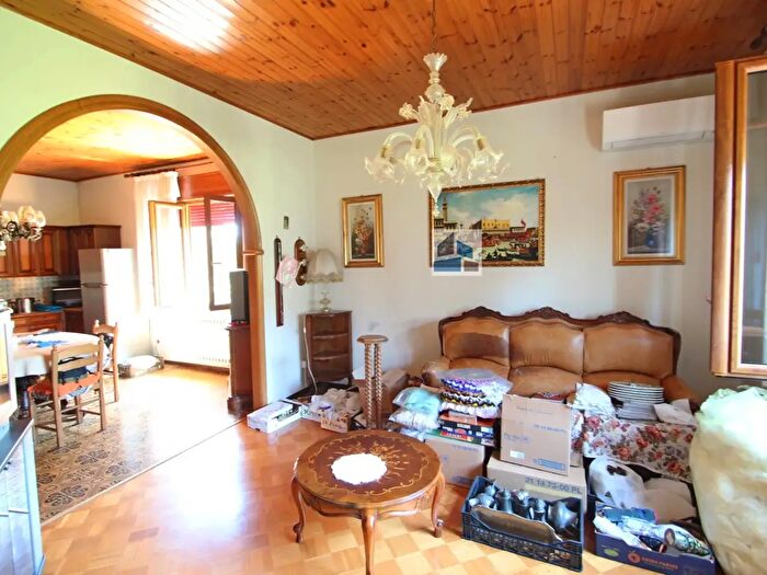 Casa trilocale in vendita in Via dei Faggi, Santa Maria Di Sala