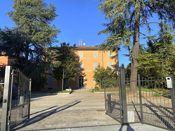 Appartamento quadrilocale in affitto in Via della Torretta, San Donato, Bologna
