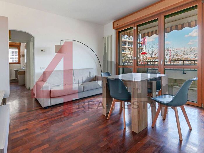 Appartamento bilocale in affitto in Via Acciaierie, Centro, Sesto San Giovanni