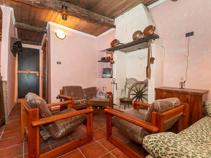 Casa monolocale in vendita in Frazione Erasca, Paesana