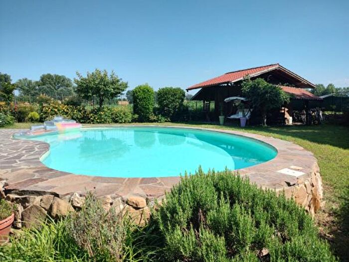 Casa con 6 locali in vendita in Via Vittorio Emanuele, Filighera