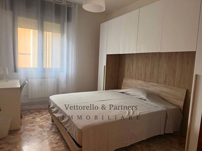 Appartamento bilocale in affitto in Via Bissuola, Carpenedo Bissuola, Venezia