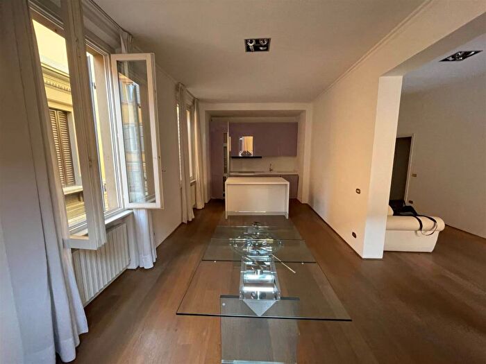 Appartamento trilocale in affitto in Centro Storico, Modena