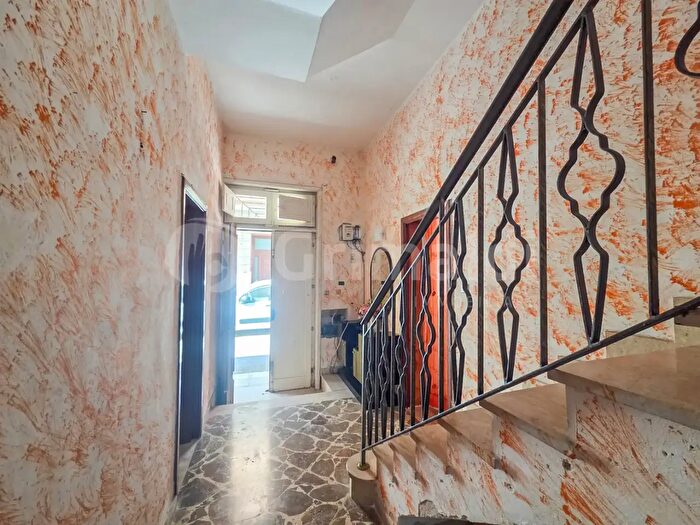 Casa quadrilocale in vendita in Via Rossini, Avola