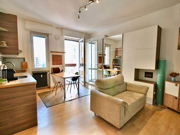 Appartamento monolocale in affitto in Viale Lunigiana, Centrale, Milano