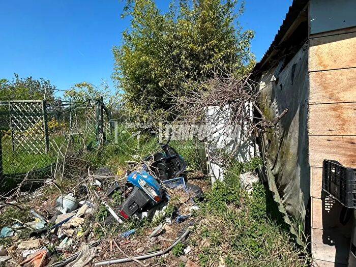 Appartamento trilocale in vendita in Via Vittorio Veneto d, Dorno