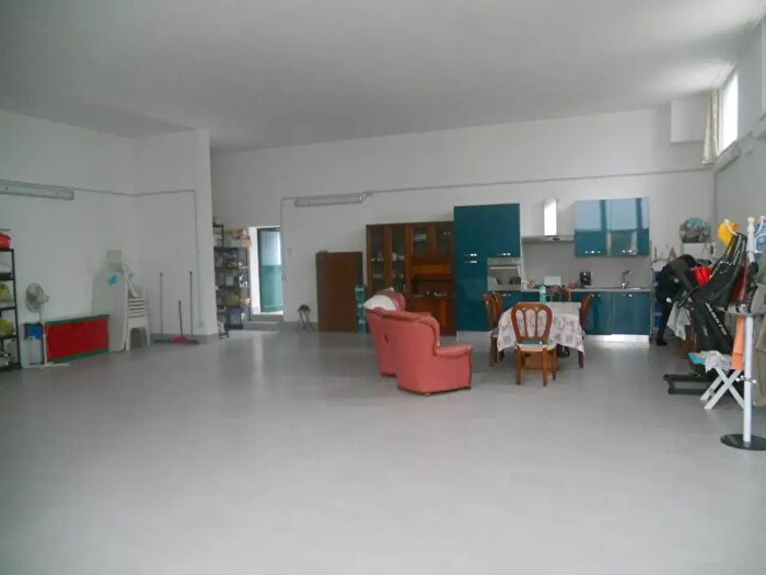 Casa bilocale in vendita in Via Borgolo, Castelnuovo Magra