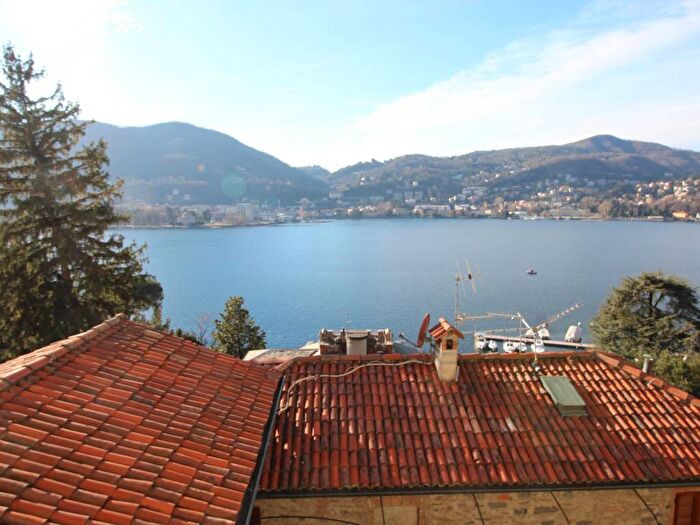 Appartamento bilocale in affitto in Via Torno, Via Torno Via Geno, Como