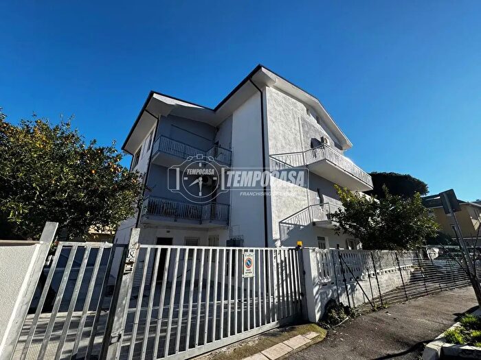 Appartamento quadrilocale in vendita in Via Gran Sasso, Francavilla Al Mare