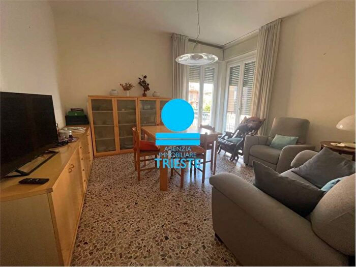 Appartamento trilocale in affitto in Pantano, Pesaro