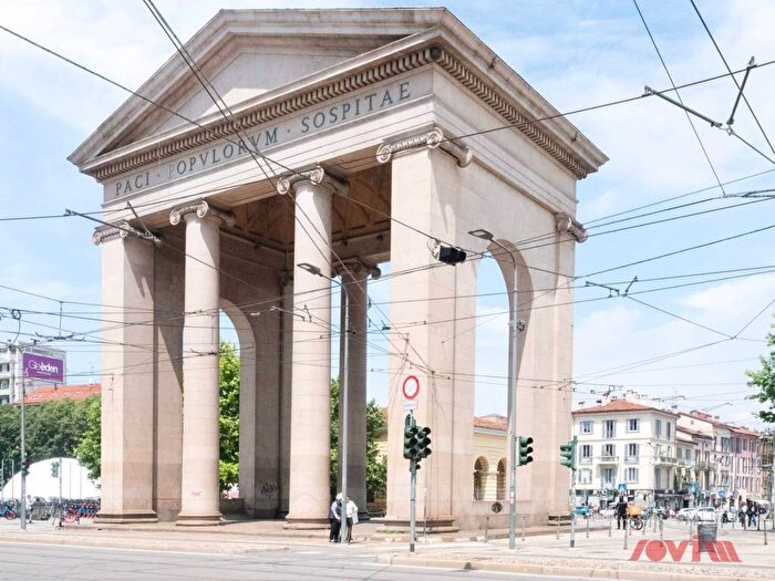 Appartamento bilocale in affitto in Via Vigevano, Navigli Darsena, Milano