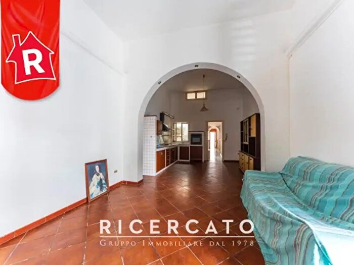Appartamento con 5 locali in vendita in Via Vittorio Veneto, Lequile