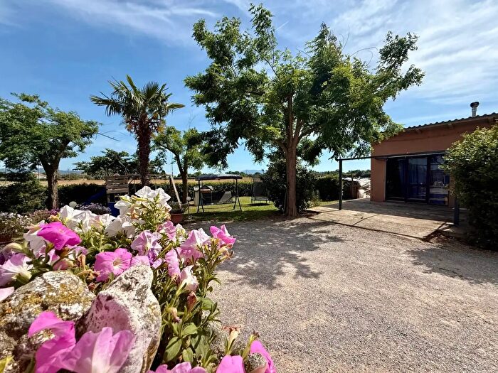 Casa con 11 locali in vendita in Strada Vicinale dei Cavallini, Orbetello