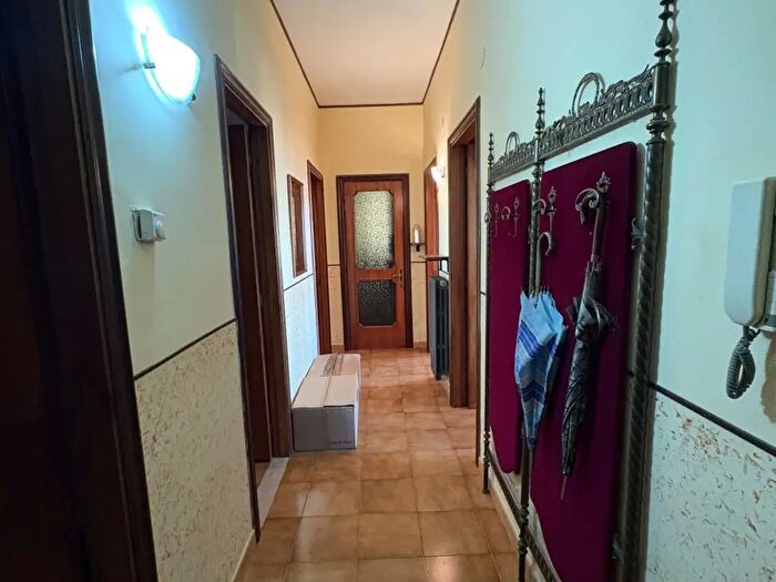 Appartamento trilocale in vendita in Via Stretto Cappuccini, Catanzaro