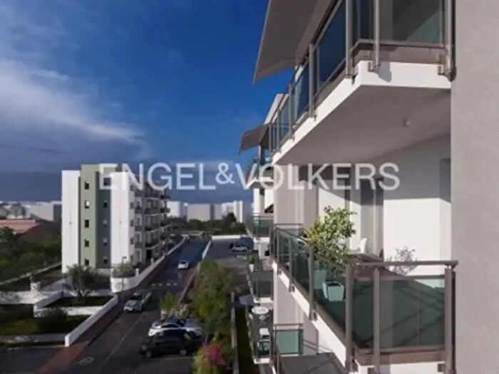 Appartamento trilocale in vendita in Via Amerigo Vespucci, Andora