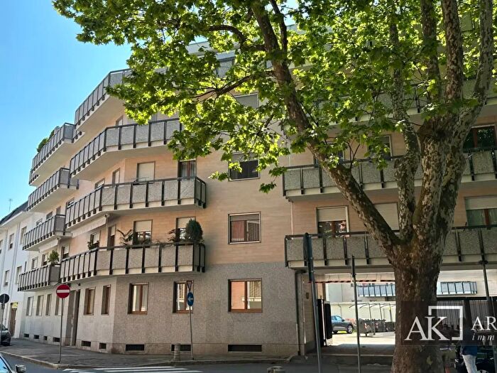 Appartamento bilocale in affitto in Via Agogna, Novara