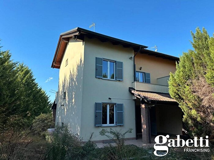 Casa con 5 locali in affitto in via fogliotti, Piano Molini D'Isola, Isola d'Asti