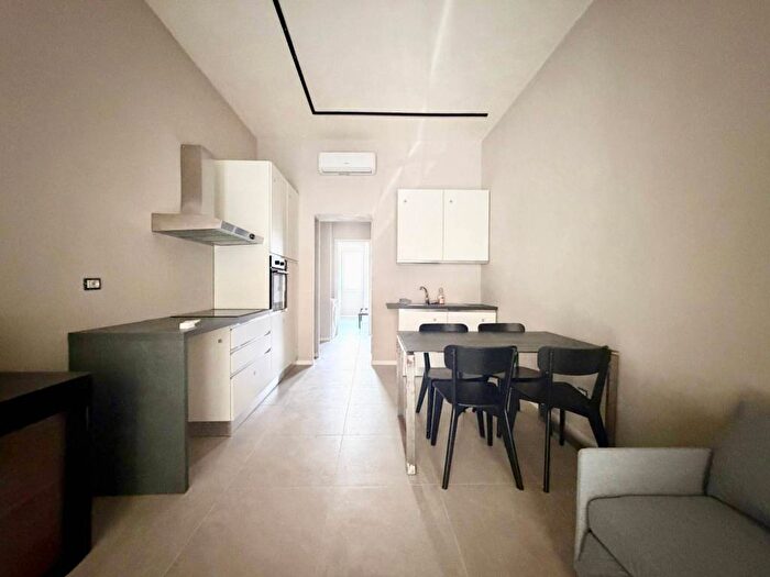 Appartamento bilocale in affitto in Viale Amelia, Furio Camillo, Roma