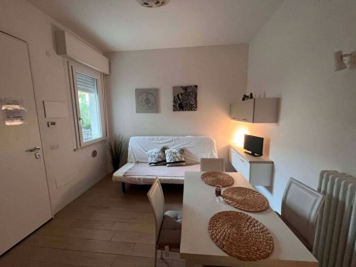 Appartamento bilocale in affitto in Via Cellini, Valverde, Cesenatico