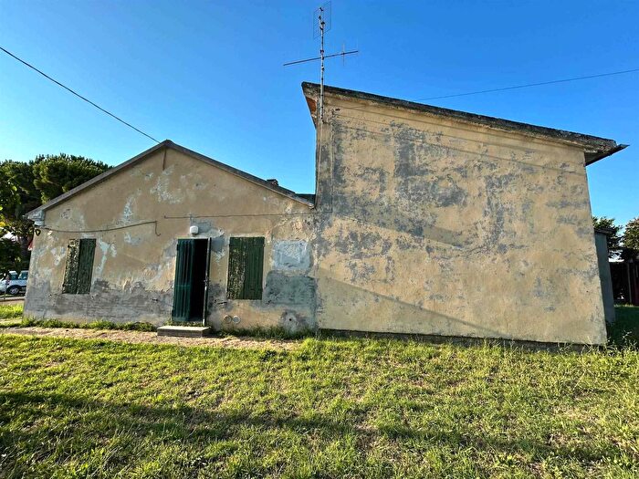Casa quadrilocale in vendita in Santarcangelo Di Romagna