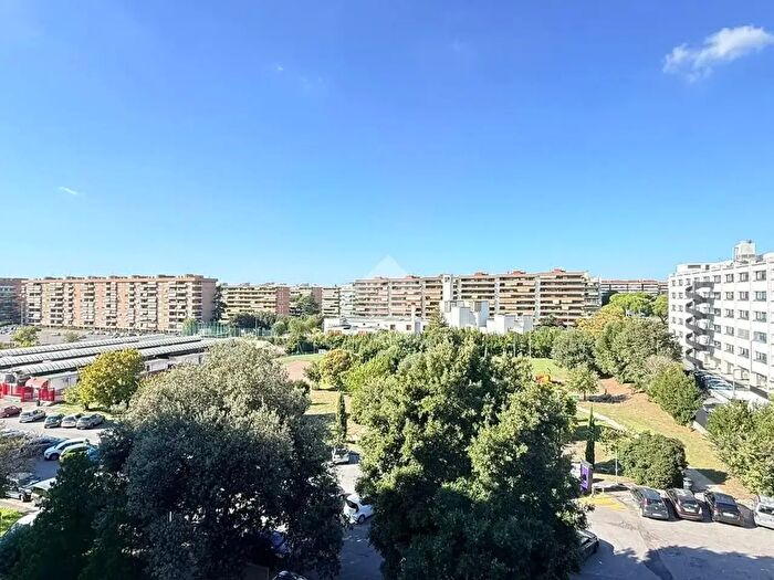 Appartamento quadrilocale in vendita in Via Edoardo Martini, Roma