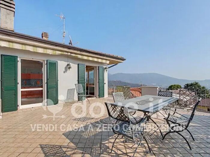 Appartamento trilocale in vendita in Via G Puccini, Botticino