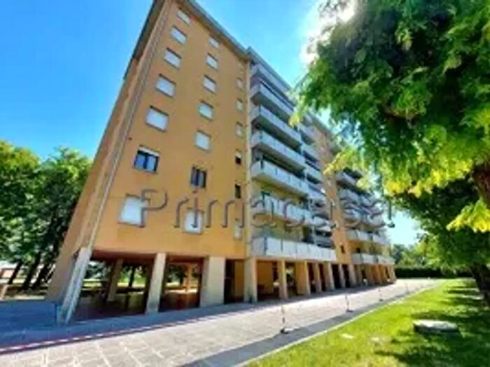 Appartamento trilocale in vendita in Carpi
