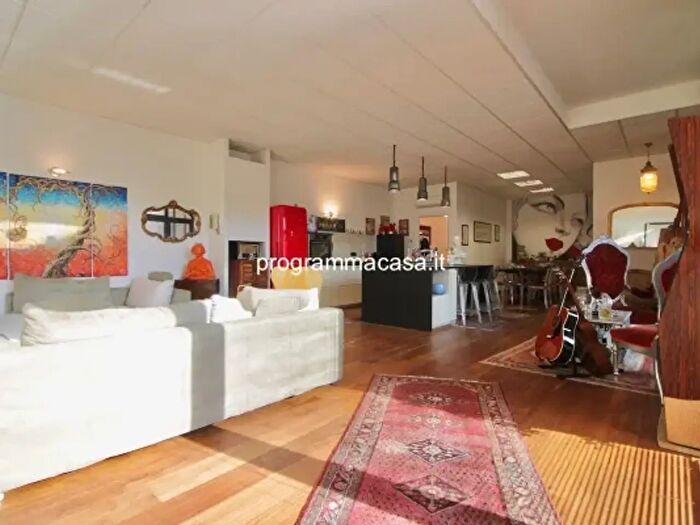 Appartamento trilocale in vendita in Via Cipriano Borioli, Segrate