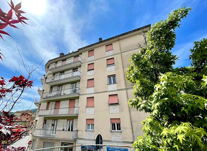 Appartamento trilocale in vendita in Via Luigi Nino Malerba Busalla, Busalla