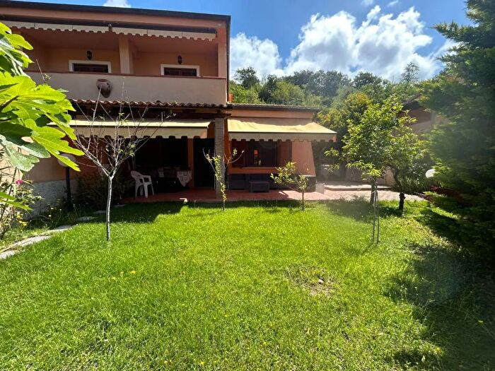 Appartamento bilocale in vendita in Contrada Podere Valenza, Fuscaldo