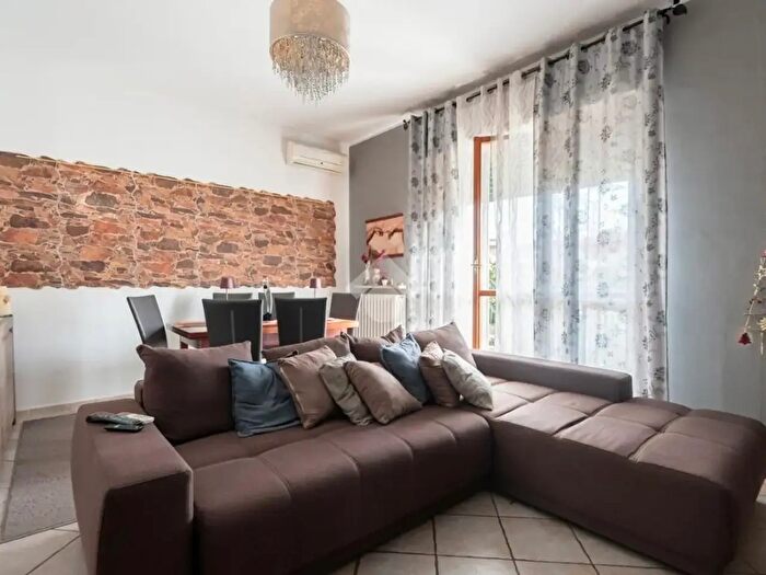 Appartamento quadrilocale in vendita in Via Maria Bensi, Alessandria