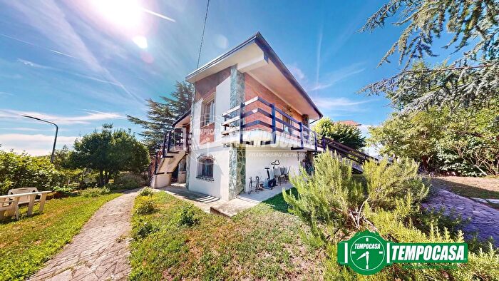 Casa con 5 locali in vendita in Via San Pasquale, Morsasco