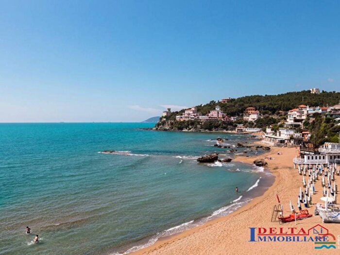 Appartamento trilocale in affitto in Rosignano Solvay, Rosignano Marittimo