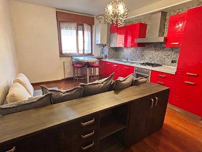 Appartamento bilocale in affitto in Via Trasimeno, Quartiere Adriano, Milano