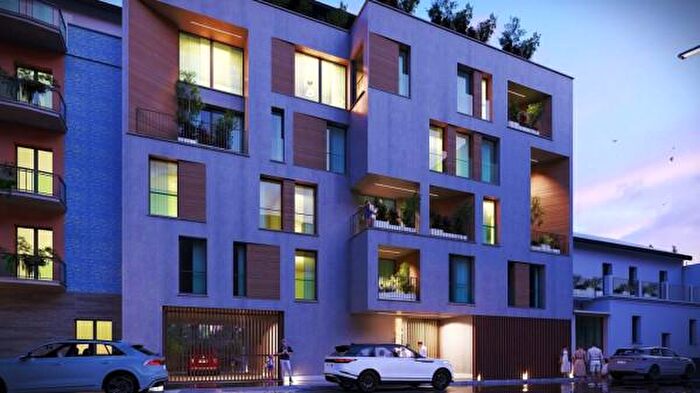 Appartamento quadrilocale in vendita in Via Gorizia, Novara