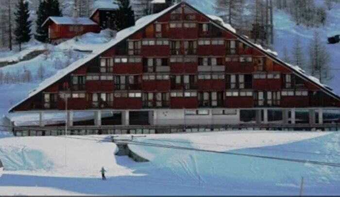 Appartamento monolocale in affitto in Via Funivie, Breuilcervinia, Valtournenche