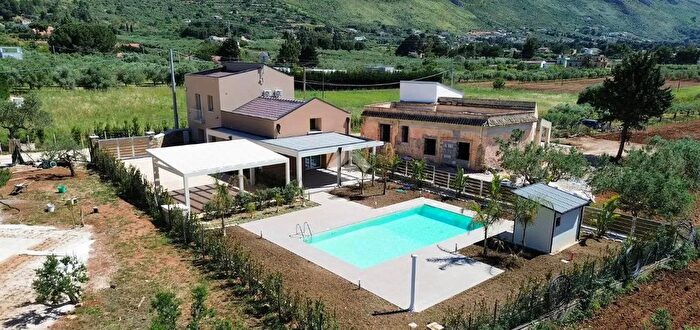 Casa con 5 locali in vendita in Contrada Acquavite, Castellammare Del Golfo