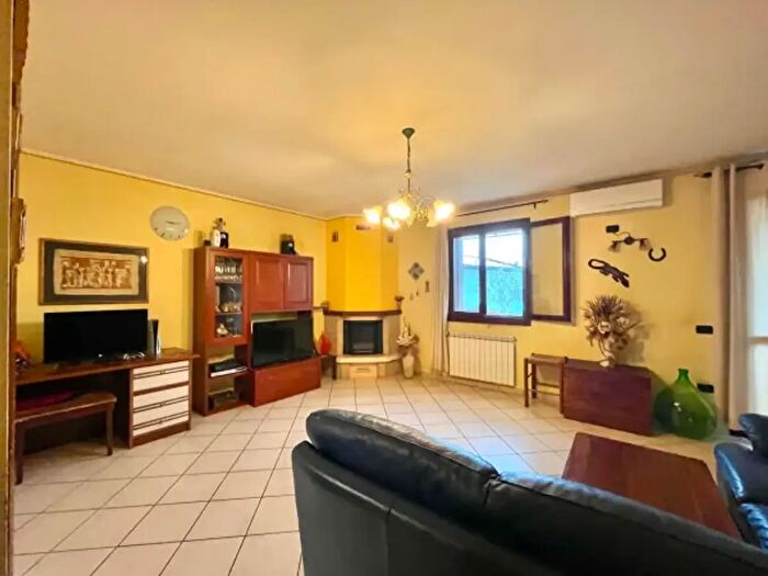 Casa quadrilocale in vendita in Canaro
