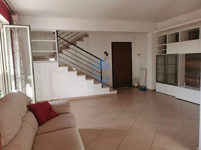 Appartamento trilocale in affitto in Via Gianfrotta, San Prisco