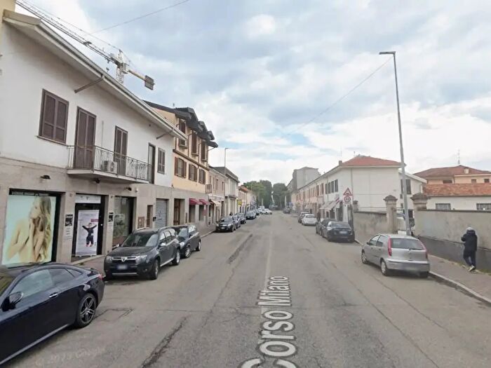 Case in Vendita e in Affitto - 2