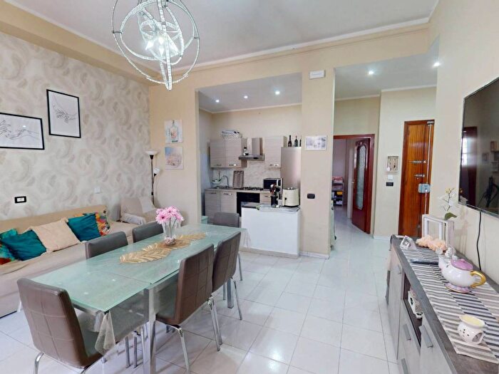 Appartamento bilocale in vendita in Via San Giacomo, Centro, Pomigliano d'Arco
