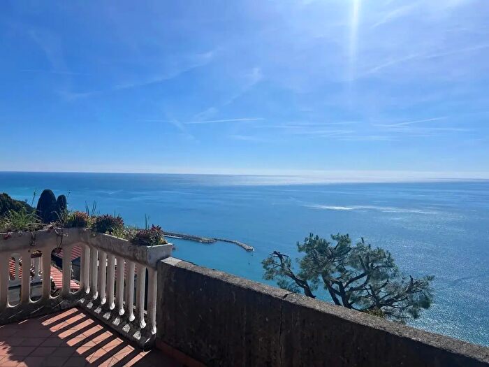 Appartamento bilocale in vendita in Località Peidaigo, Ventimiglia