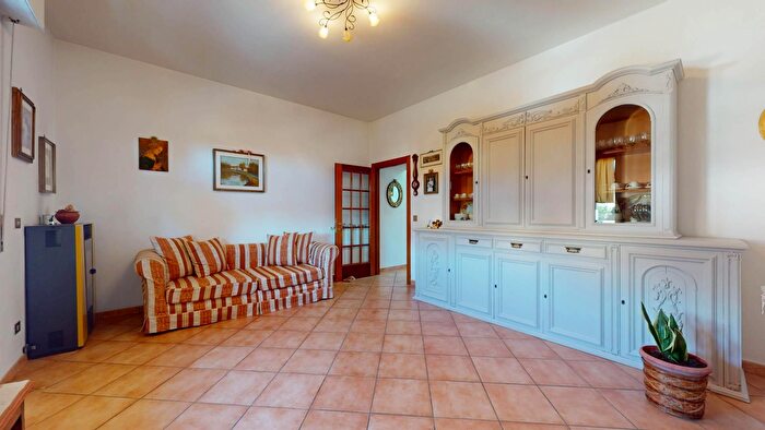 Appartamento quadrilocale in vendita in Via San Rocco, Bastia Umbra